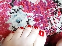 'Bbw Giantess gets a new little slave! Watch her play! Insertion, butt crush, feet play, vore.'