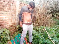 Indian Lucknow amature boy cumshot in the outdoor jungle full hd Hindi sex video