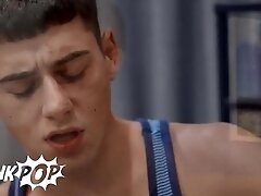 'TWINKPOP - Archie Sucks Out The Last Of Joey Mills' Cum, Then Joey Deepthroats The Top's Cock'