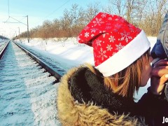'Winter outdoor amateur blowjob on the railway'