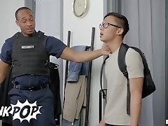 'TWINKPOP - Dane Jaxson's Butt Plug Puts Him In Trouble With Malik Delgaty While Shopping'