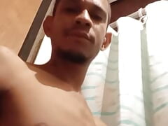 Jhoan Masturbates in The Shower